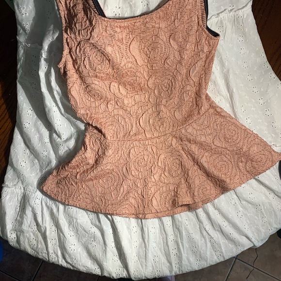 Dressy peplum tank shirt - Picture 2 of 9